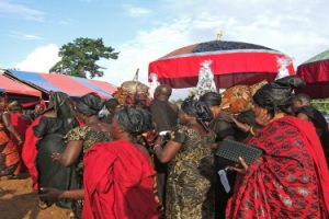 célébration des funérailles dans l'ex-royaume Ashanti au Ghana